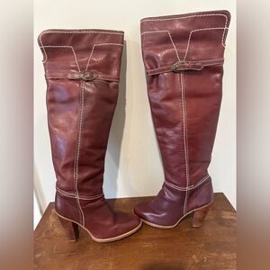 Zodiac Burgundy Leather Knee High Boots Size 8 Block Heel Buckle Boho Y2K